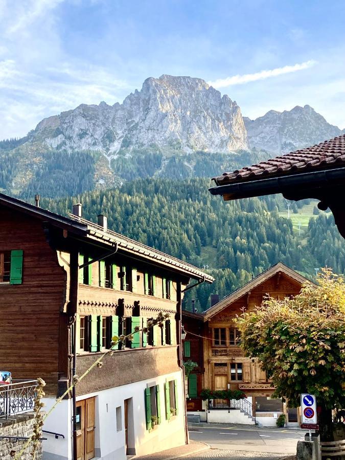 Hotel De Commune Gstaad Eksteriør bilde
