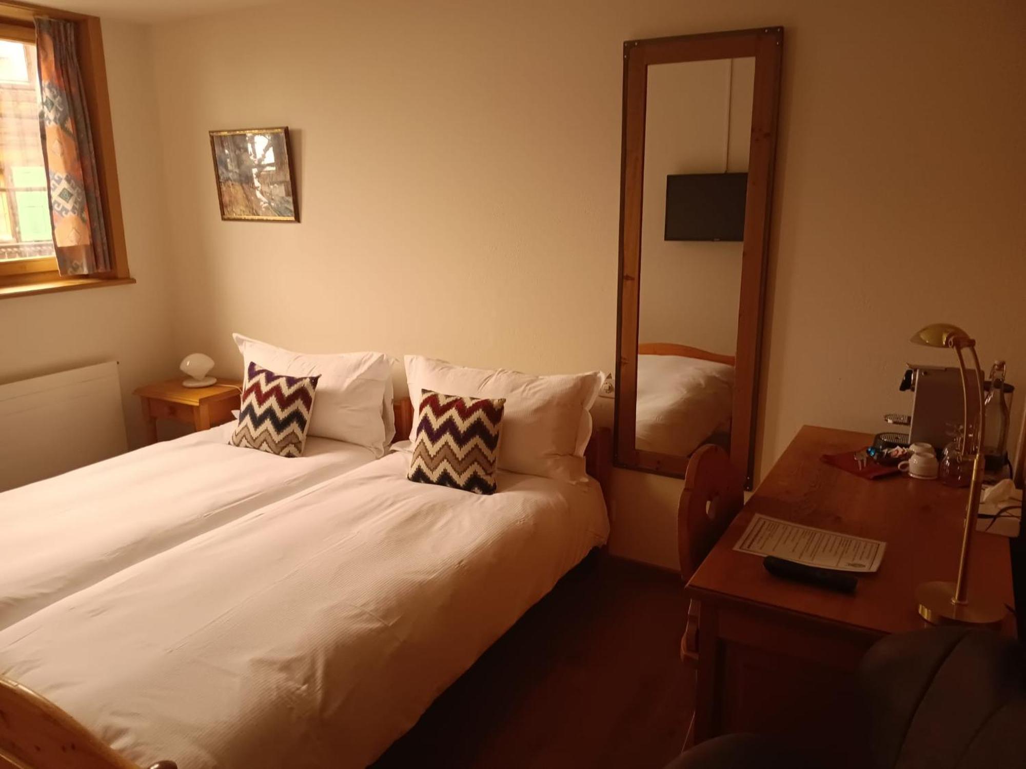 Hotel De Commune Gstaad Eksteriør bilde