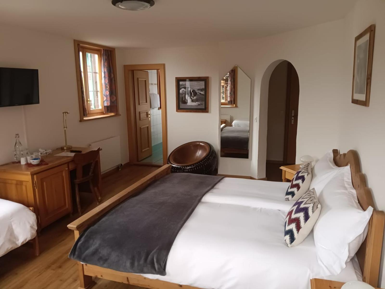 Hotel De Commune Gstaad Eksteriør bilde