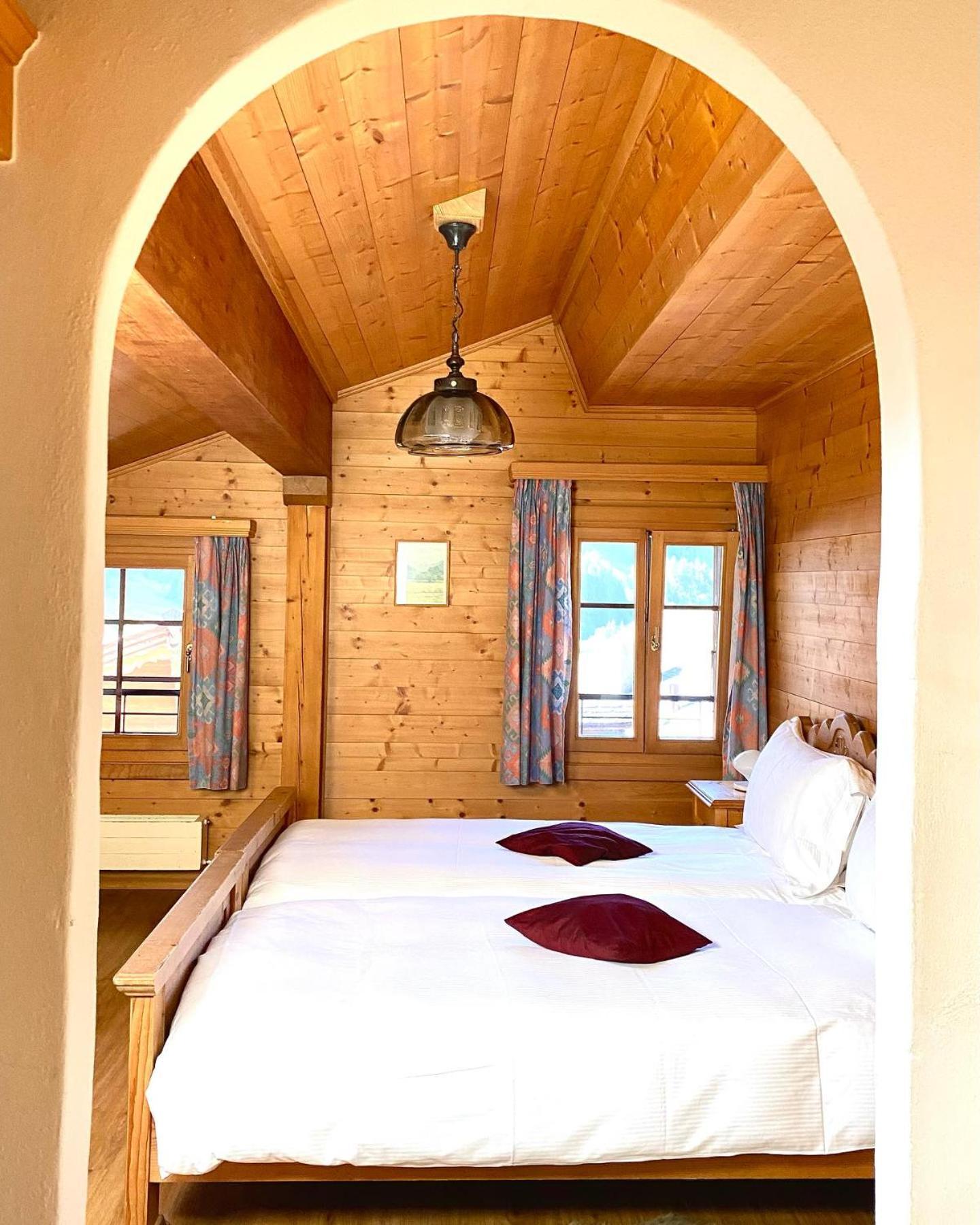 Hotel De Commune Gstaad Eksteriør bilde